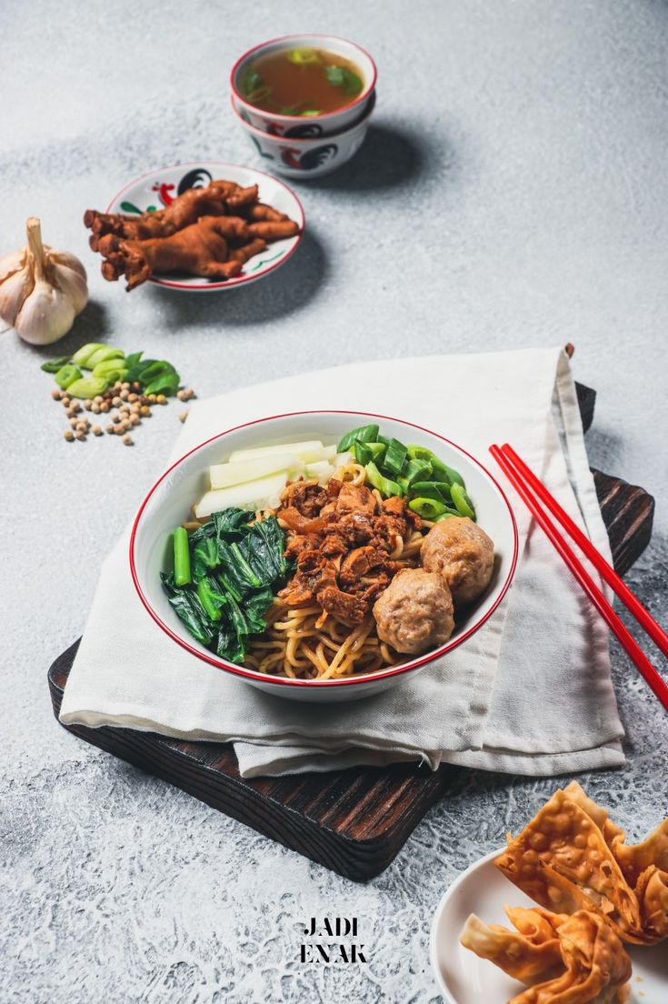 Mie Ceker